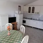 In Kanica With Sea View, Terrace, Air Conditioning, Wifi 5168-4 Apartmán *